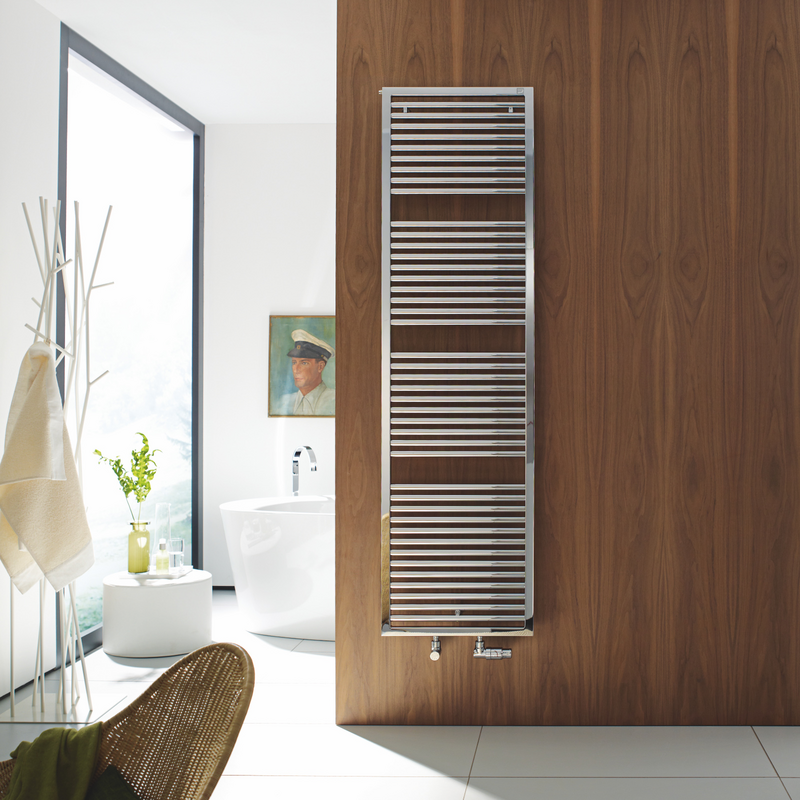 Zehnder_RAD_Universal-HY_1800_chrome_bath3_spa_2_print+web Rendering Zehnder Universal Decorative radiator Front view