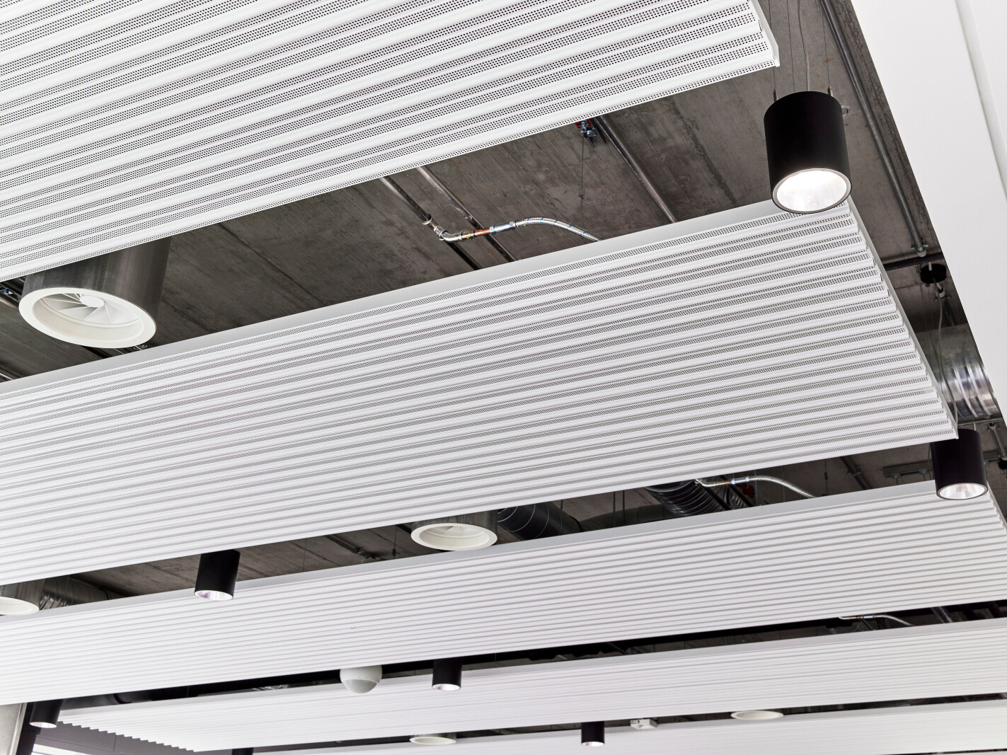 Deckenstrahlplatte Zehnder ZFP Urban