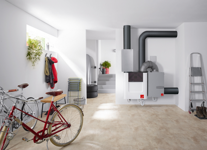 Zehnder_CSY_ComfoAir_Q_600_ST_ComfoFond-L_Q_csi180_cp180_milieu_Bike_ComfoPipe_Compact_neues_Logo-HG