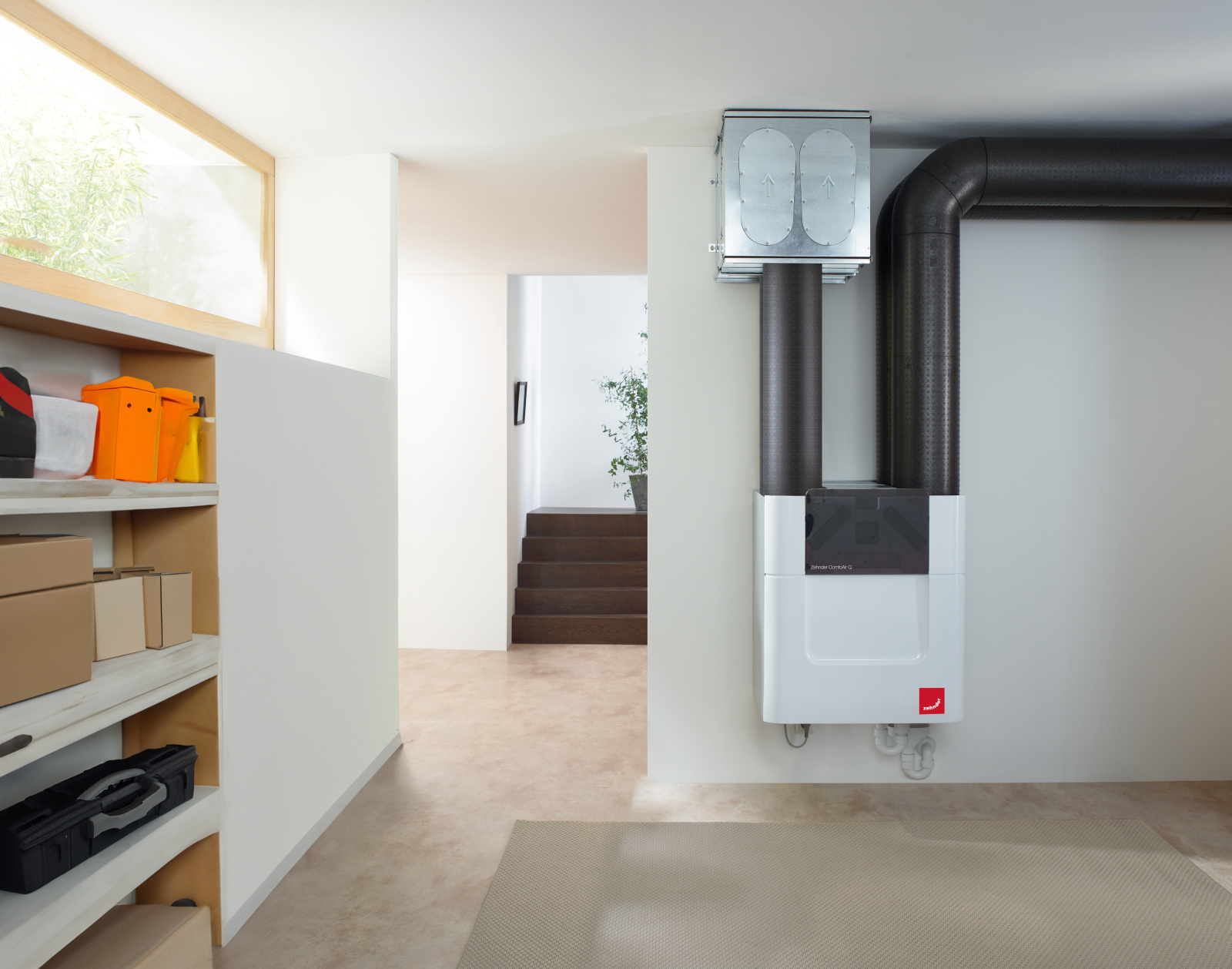 Zehnder_CSY_ComfoAir_Q450_CAQ450-ComfoPipe_160-ComfoPipePlus_160_ComfoWell_520_ComfoPipe_Compact_basement_2024 Reference Zehnder ComfoAir Q350 TR Comfortable indoor ventilation Front view