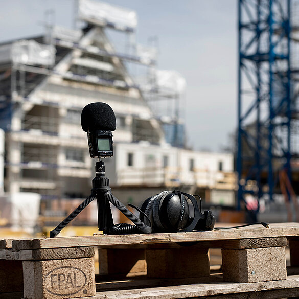 [Translate to Deutsch:] Bauherren Podcast komfortable Raumlüftung