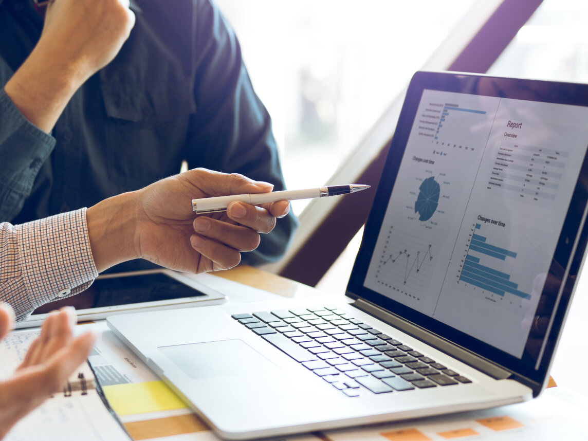 Analyse des données sur ordinateur portable