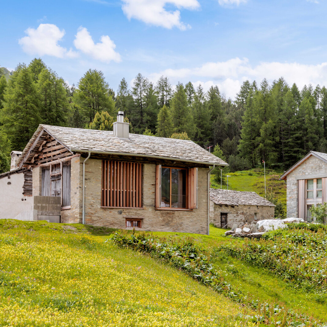 Wohnhaus Maloja, Referenzobjekt mit Zehnder Terraline Neo und Zehnder Subway