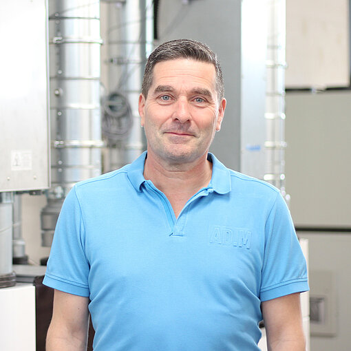 [Translate to Deutsch:] Zehnder Deckenstrahlplatten Rolf Ulmann