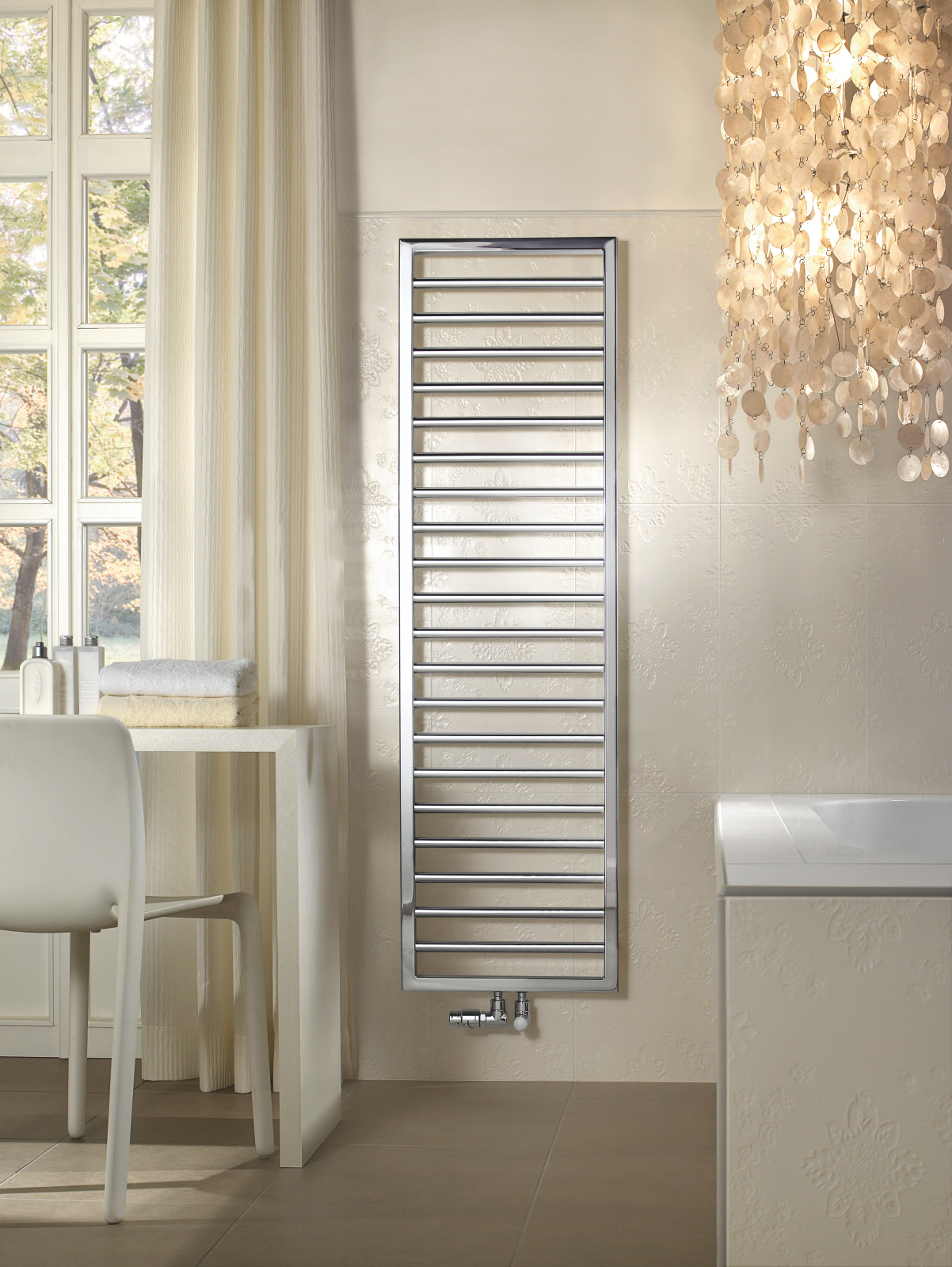 Zehnder_RAD_Subway-HY_generous-spacing Rendering Zehnder Subway Decorative radiator Front view
