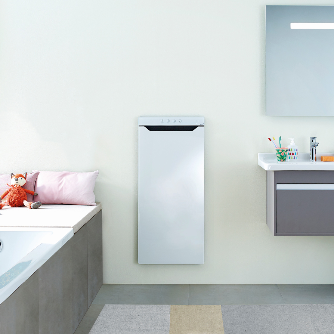 Superficie in vetro riscaldante a infrarossi Zehnder Zenia in bianco classico Corpo riscaldante bianco in bagno, superficie in vetro riscaldante a infrarossi Zenia