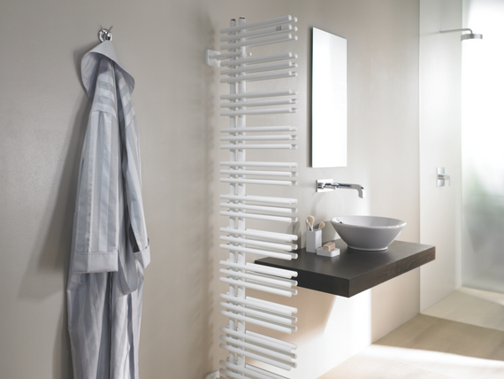 Zehnder Yucca Asym Rendering Zehnder Yucca Asym Decorative radiator