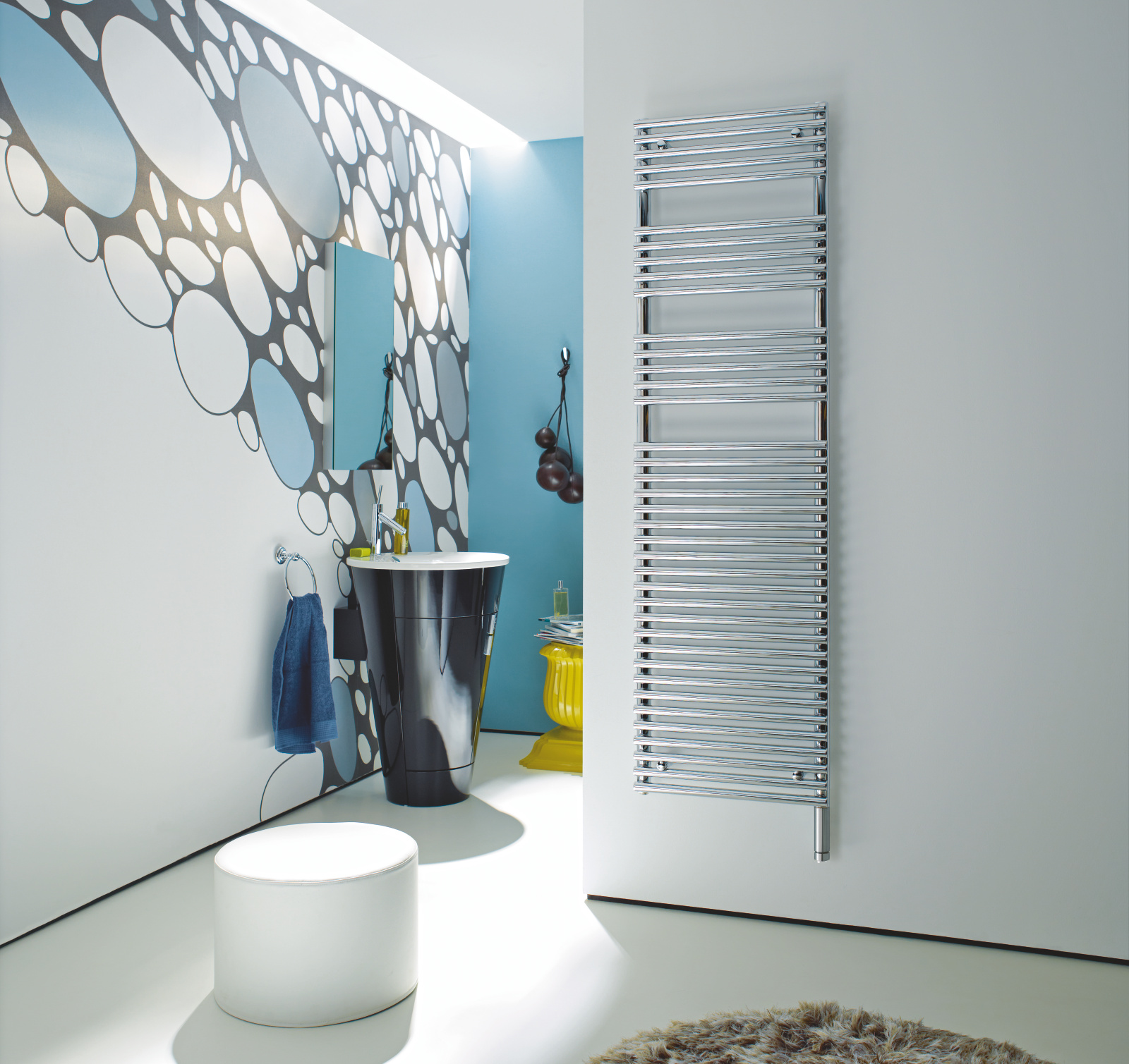 Cut-Out Zehnder Forma Spa Decorative radiator 