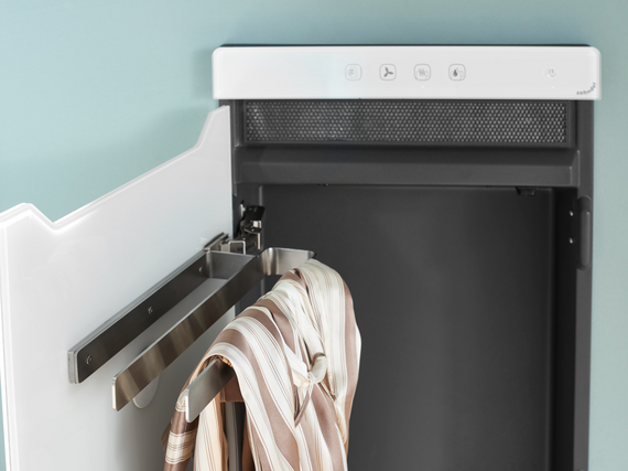 Zehnder Zenia Rendering Zehnder Zenia Decorative radiator Angled view